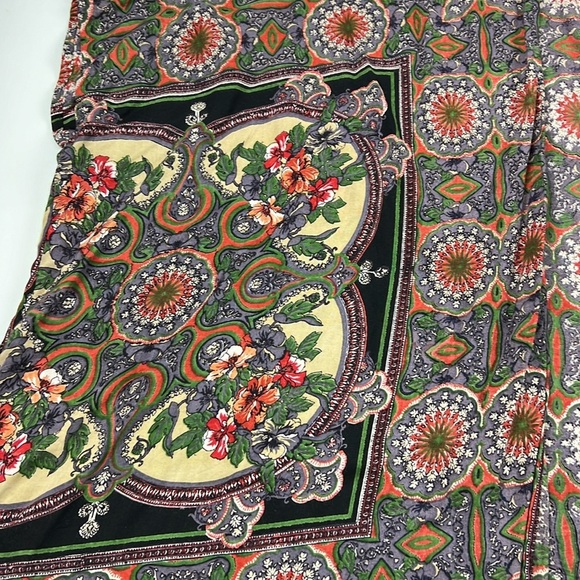 Angie Women's Red Purple Kimono Throw - Picture 4 of 7